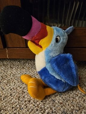 Kelloggs Froot Loops Toucan Sam